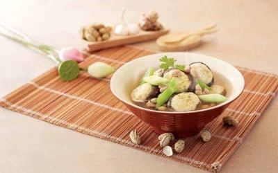 Mách bạn cách nấu 3 món canh cúng ông Táo chay