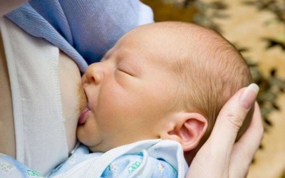 Cách phân biệt vàng da sinh lý hay vàng da bệnh lý ở trẻ