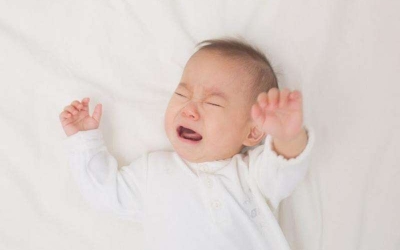 Bé té ngã đập phía sau đầu khi nào thì cần đưa đi bệnh viện?