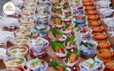 Chuẩn bị mâm cúng đầy tháng cho bé gái gồm những gì?