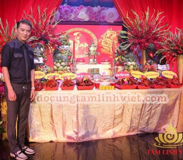 Cúng Giổ Tổ Nghề Sân Khấu